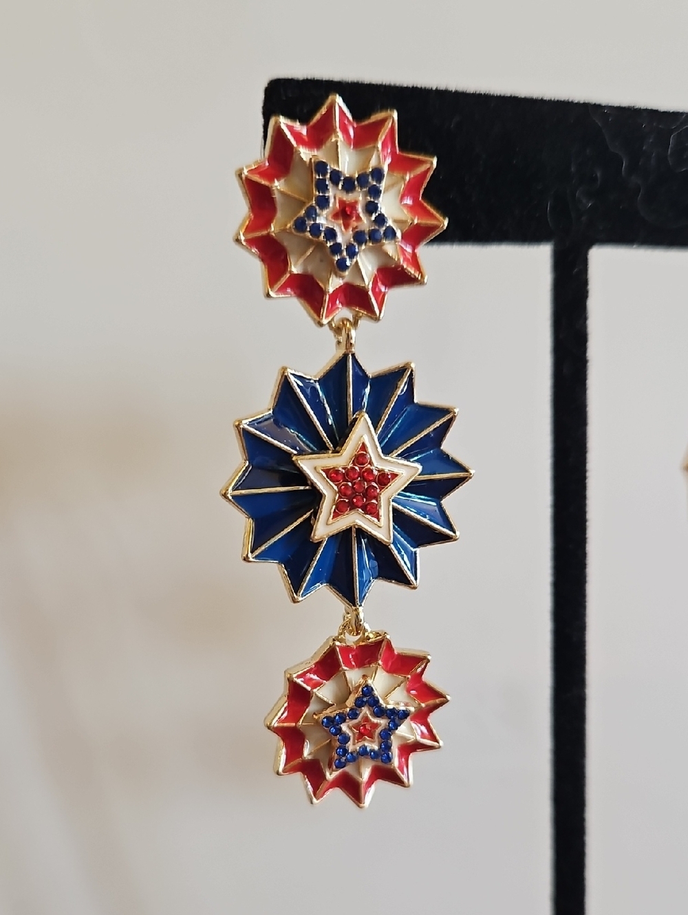 Patriotic Starburst Drop Dangle Earrings in Red White and Blue Pierced - Picture 5 of 5